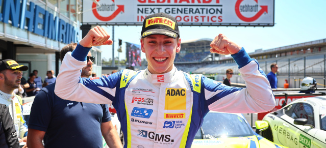 Youngster mit erstem Sieg im ersten Einsatz: Finn Gehrsitz siegt im ADAC GT Masters