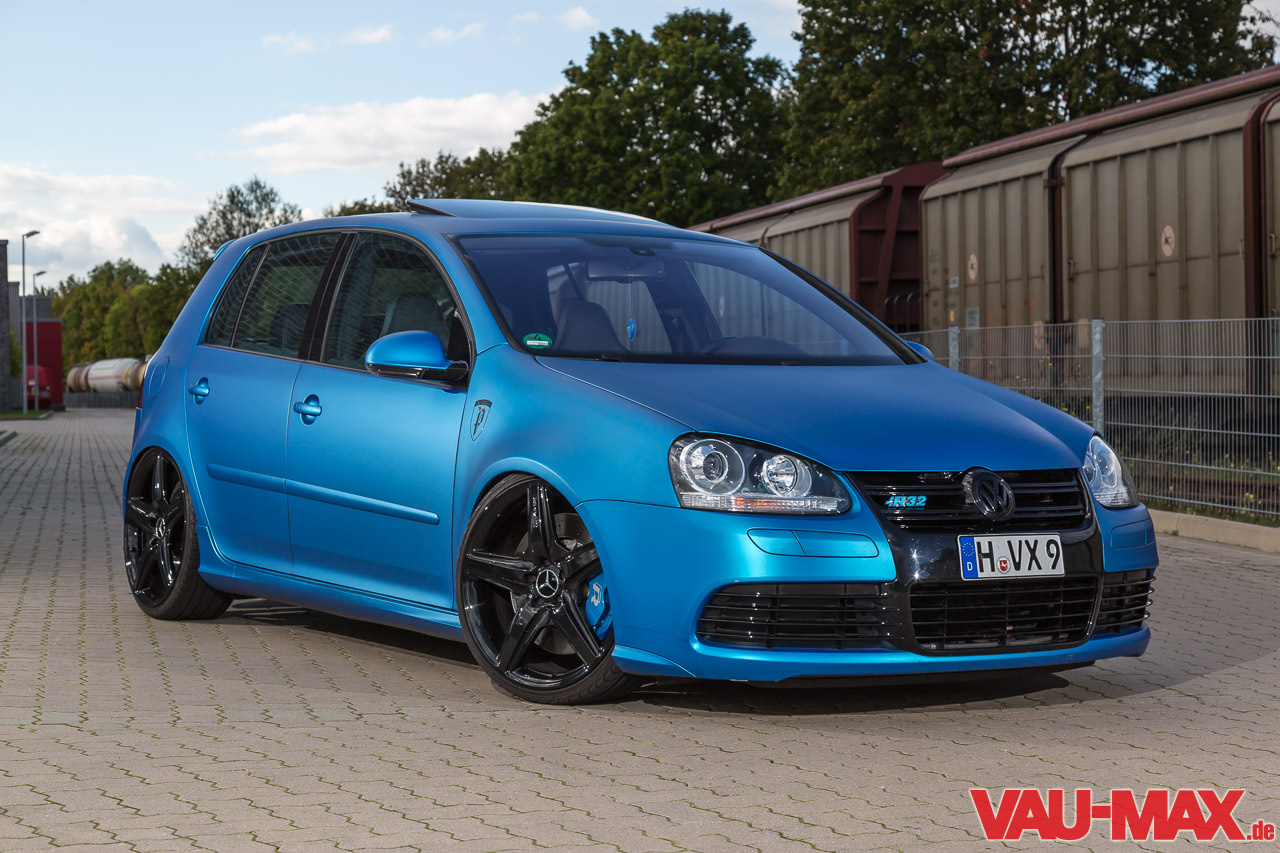 The real thing: VW Golf 5 R32 macht blau - Fotostrecke - VAU-MAX - Das kostenlose  Performance-Magazin