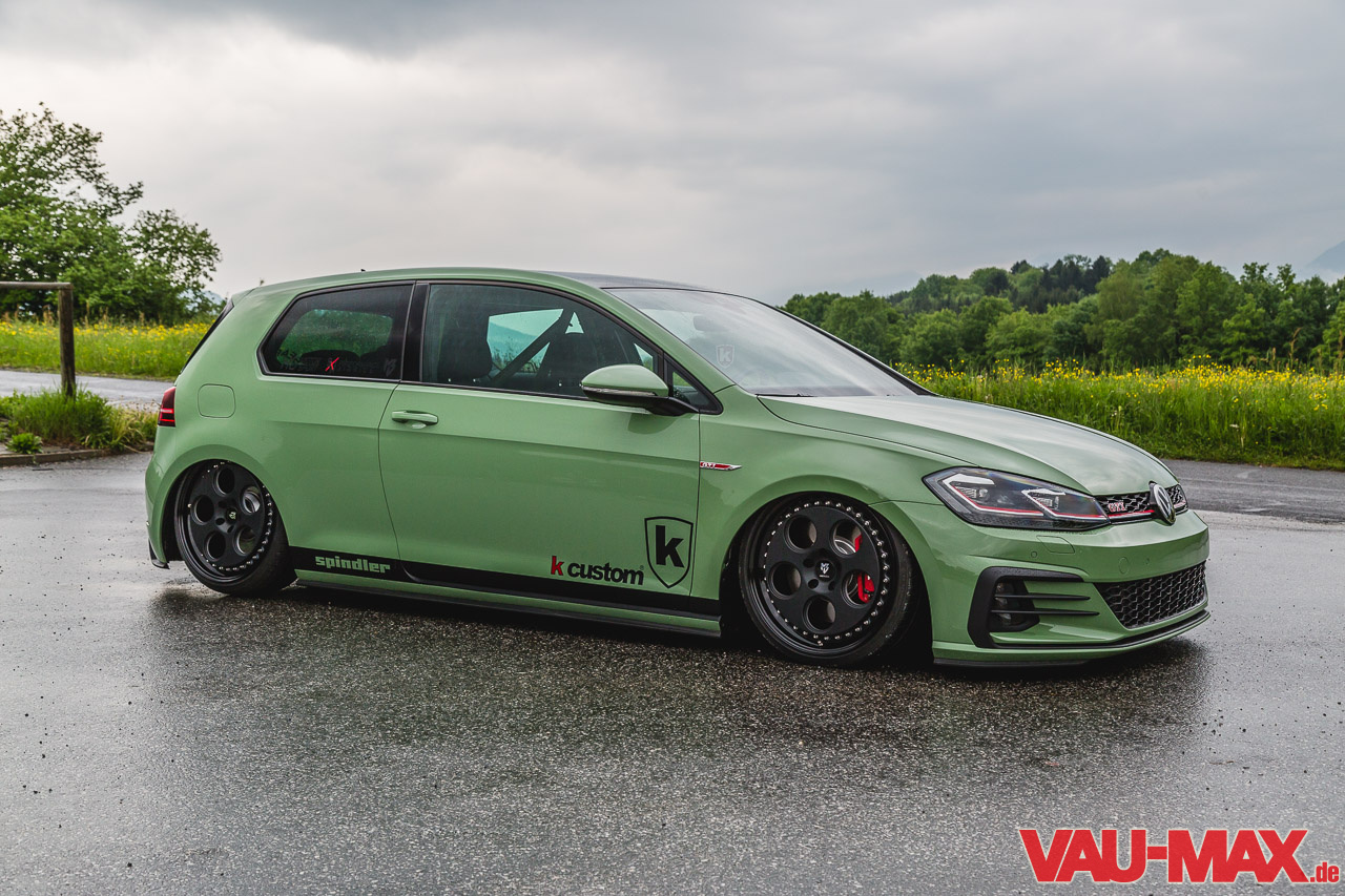 Nummer 33 lebt: VW Golf 7 GTI Performance tief und mit schickem