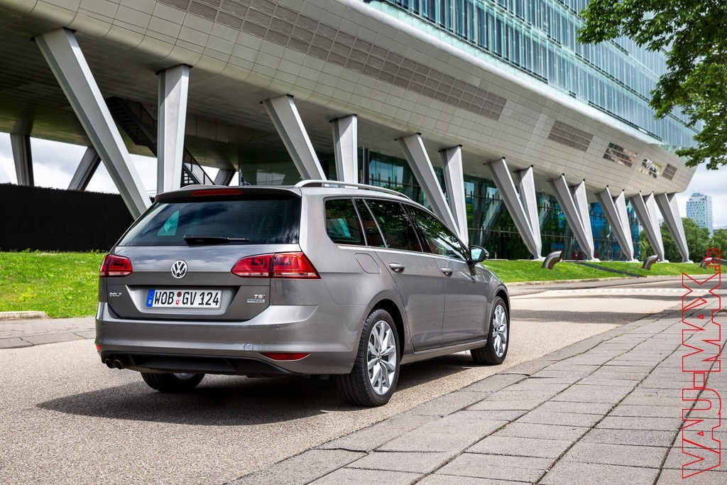 Die Bilder des neuen Golf 7 Variant Erste Probefahrt im