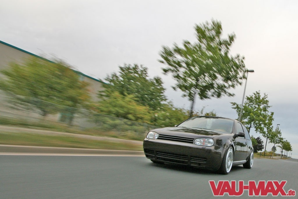 As Time goes by – VW Golf 4 1.8T: Golf 4 Tuning mit Porsche Lack und  Carlsson Felgen - Tuning - VAU-MAX - Das kostenlose Performance-Magazin