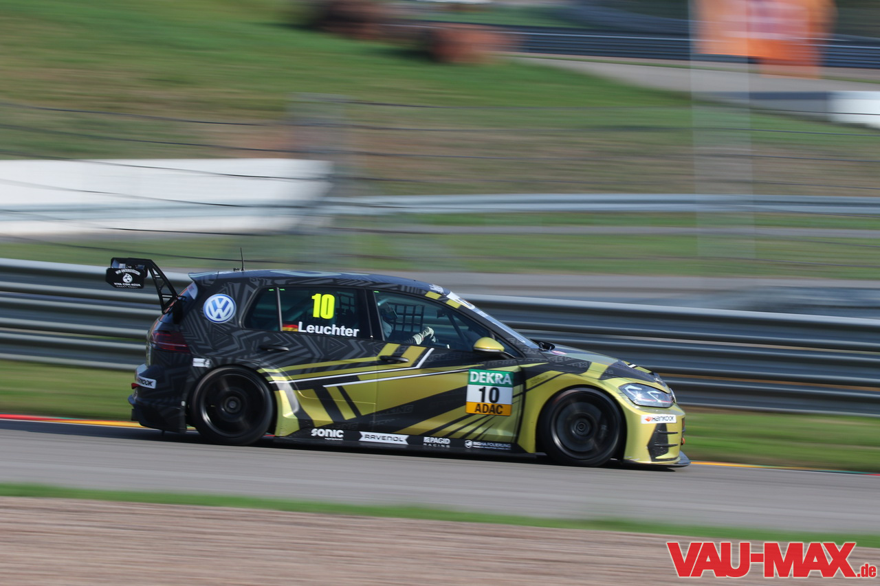 ADAC TCR Germany auf dem Sachsenring Samstag Die GolfTruppe in