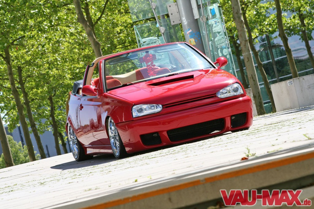 Rote Liebe rostet nicht - Golf 3 Cabrio Tuning: Dreier Cabrio Teilen vom VR6  und 60 PS-Golf - Fotostrecke - VAU-MAX - Das kostenlose Performance-Magazin