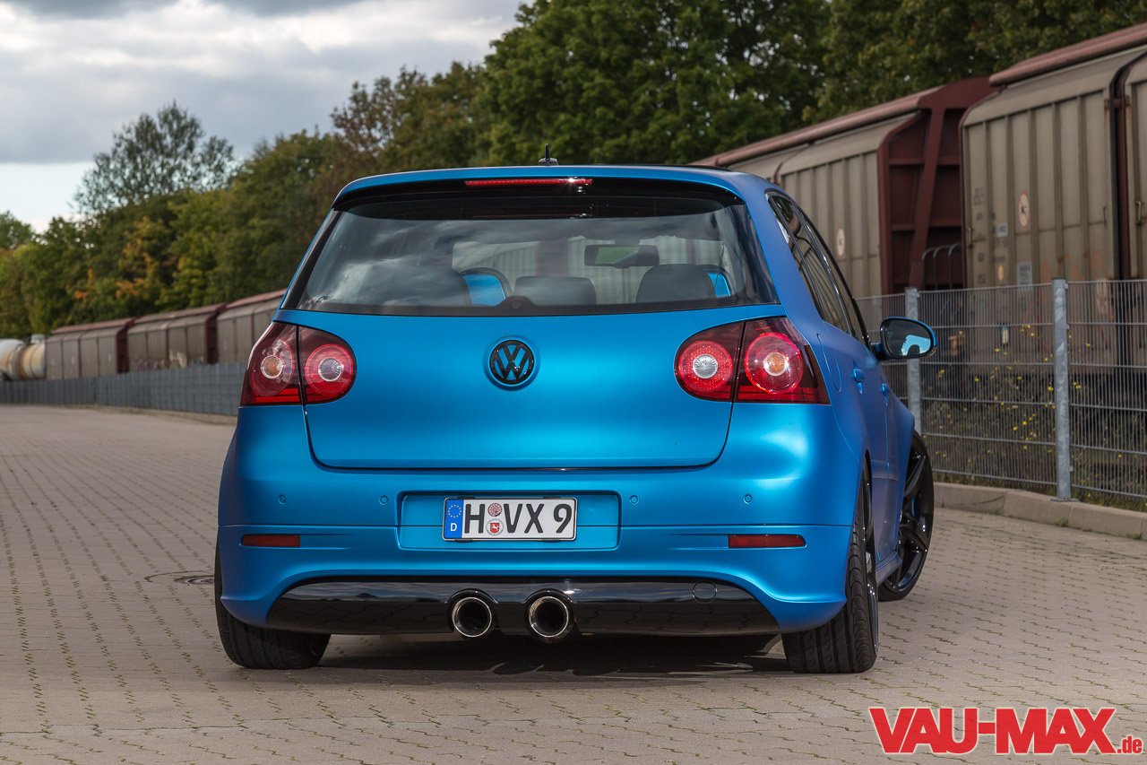 The real thing VW Golf 5 R32 macht blau Fotostrecke VAUMAX Das