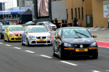 Wolfsburgs "Dynamisches Duo" - VW Polo Cup: Felix Tigges fährt am Lausitzring nach vorn!