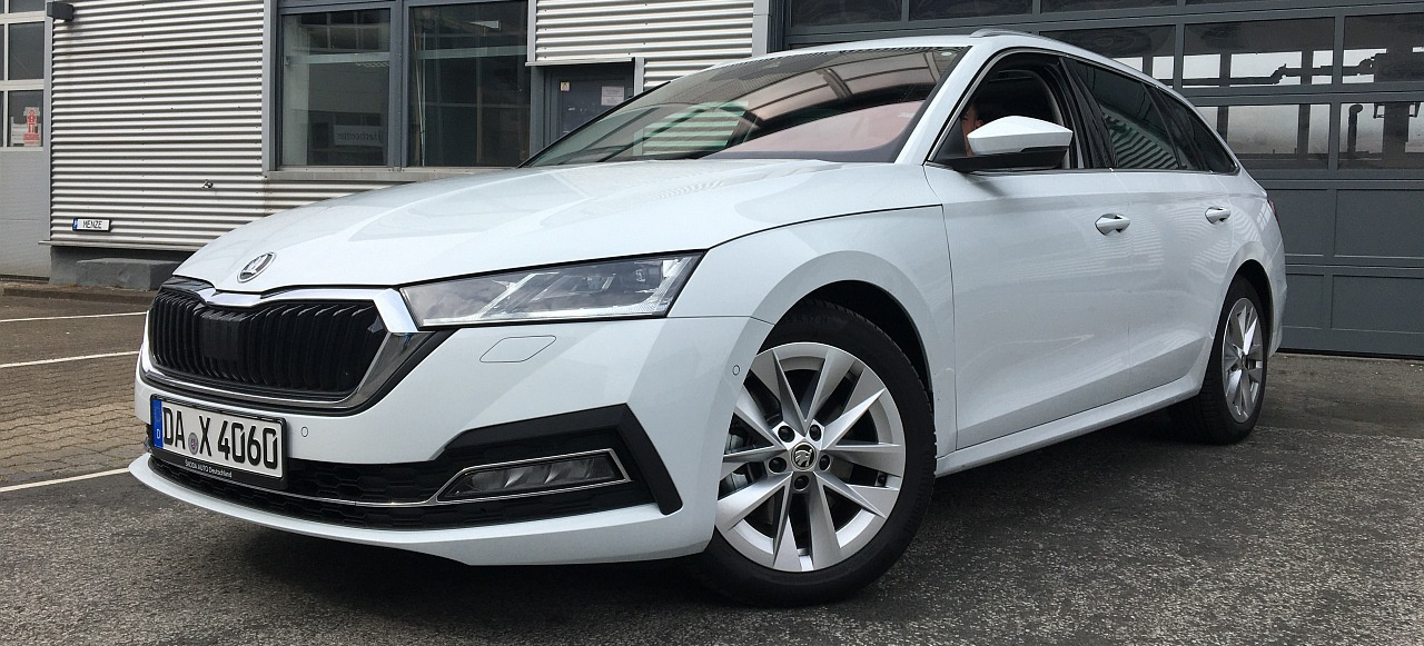 Video Fahrbericht Kultkombi Zum Kampfpreis Einfach Clever Der Neue Skoda Octavia Combi Im Fahrbericht Vau Max Inside Vau Max Das Kostenlose Performance Magazin
