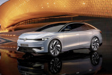 Seriennahe Studie „ID. AERO“ mit 620 Kilometer Reichweite: Weltpremiere: Der neue VW ID. 7
