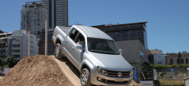 Im Sommer wird der Amarok auch Deutschland rocken: Volkswagens neuer Pickup feierte seine Weltpremiere auf der Rallye Dakar