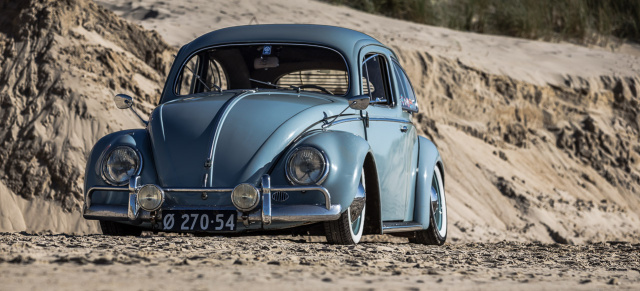 Blond steht nicht nur Skandinaviern gut: Auch heute noch ein Hingucker: 1957er Strandschönheit