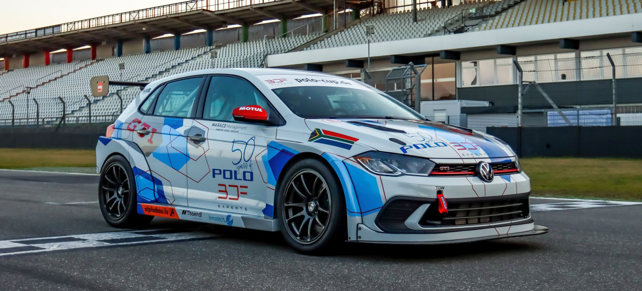 Der neue Renn-Polo fordert den Fahrer – ohne Fahrhilfen, mit voller Leistung und fairen Kosten.: Polo Cup 2026: Purer Motorsport, echtes Fahrkönnen