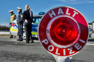 „Saisonstart“ Tuningszene: Polizei kündigt konsequente Kontrollen an