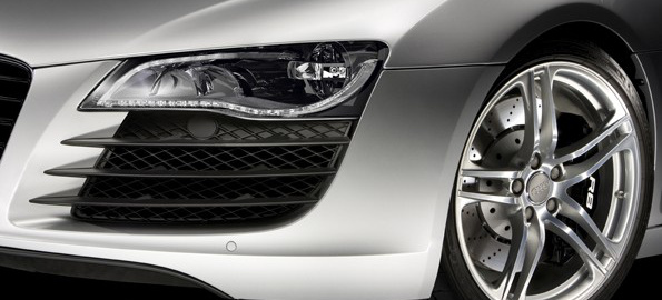 Voll-LED-Scheinwerfer im Audi R8: 