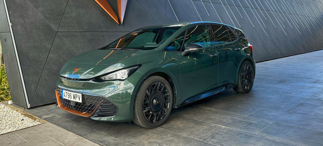 VIDEO-Fahrbericht zum Cupra Top-Modell der Baureihe mit 326 PS: Unterwegs im neuen Cupra Born VZ (2025)
