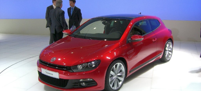 Scirooco-Initiative: : Ein Fan sieht Rot: Scirocco-Fan Dennis Grüner kämpft für seine Lieblingsfarbe!