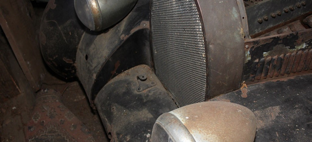 Bugatti Scheunenfund nach 80 Jahren!: Unter einem Holzhaufen lag er versteckt