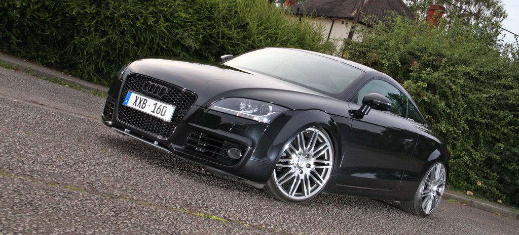 AUDI TT 8J schwarze Ringe vorne ab 2011