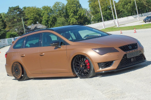 Seat Leon ST Cupra mit Eigenbau-Details und Airride-Power