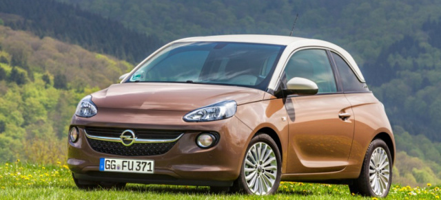 Den Opel Adam gibts nun bei Tchibo: Zum limitierten Adam gibt es eine Cafissimo Latte Kaffeemaschine