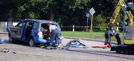 Aral empfiehlt Verkaufsstopp von Erdgas: Es ist passiert: Erdgas-Touran explodiert beim Tankvorgang