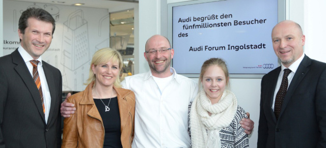5. Millionen Besucher im Audi Forum Ingolstadt: Seit Eröffnung im Jahr 2000 kamen rund 400.000 Besucher pro Jahr