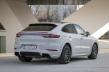 E-Kennzeichen als Lachnummer: V8-Turbo mit E-Kennzeichen: Porsche Cayenne E-Hybrid mit mehr E-Reichweite und Steuererleichterung