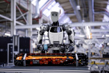 Qualitätskontrolle bis zum autonomen Fahren: KI-Anwendungen in Entwicklung und Produktion: Wo Künstliche Intelligenz der Autoindustrie wirklich hilft
