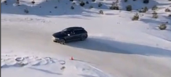 VIDEO: Audi RS3 im Drift auf Schnee und Eis: 