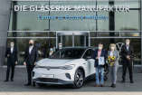 Europaweit 23.500 Bestellungen für das VW-Elektroauto: Her damit: Volkswagen übergibt erste ID.4-Modelle!
