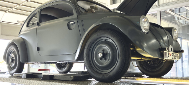 TÜV-Vollabnahme bestanden – dank der Arbeit der Familie Grundmann.: Ältester VW Käfer der Welt: W30-Prototyp von 1937 erhält Straßenzulassung