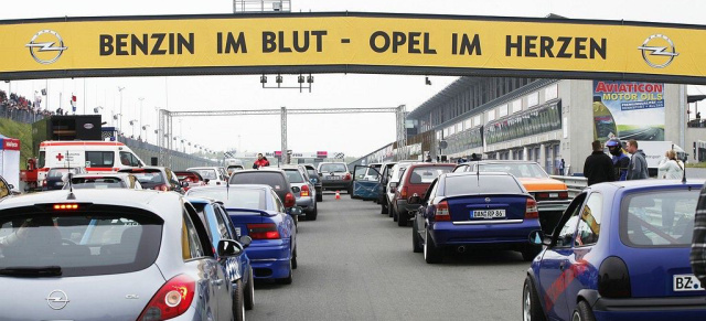 Opeltreffen Oschersleben 2013: Rund 60.000 Besucher und 16.000 Fahrzeuge bei der 18. Ausgabe des weltweit größten Opeltreffens
