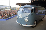 Neuer Anlauf fürs VW Bus Festival: Volkswagen Nutzfahrzeuge feiert den Bulli in 2023