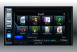 Neue Mobile Media Station Alpine IVE-W585BT mit 15,5 cm Touch-Screen: Doppel-DIN-Headunit mit Bass Engine SQ, MX, Bluetooth Plus, Facebook sowie USB- & iPod-Video 