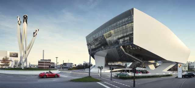 Digitale Live-Führungen bei Instagram: Freier Eintritt ins Porsche Museum