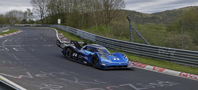 Der VW ID.R das erste Mal auf der Nordschleife: Testen unter Hochspannung