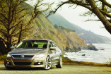 Made for USA: Passat CC Gold Coast Edition: Sondermodell CC Gold Coast Edition von Volkswagen in Pebble Beach gezeigt!