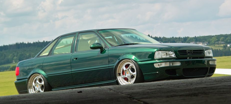 Der etwas andere Audi RS: Tuning total an der klassischen Audi Limousine:  1994er B4 mit coolem RS2-Komplettprogramm - Auto der Woche - VAU-MAX - Das  kostenlose Performance-Magazin