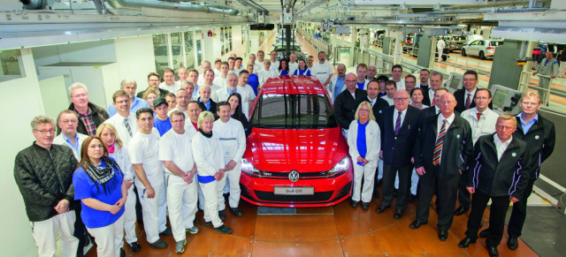 Auf die Plätze, fertig, GTI!  VW startet die Serienproduktion des Golf 7 GTI: Im VW Werk Wolfsburg rollen die ersten GTI vom Band