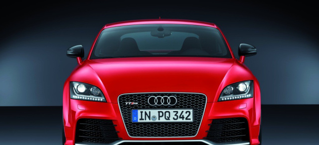 Offiziell: Audi TT RS PLUS kommt mit 360 PS: 60.650 Euro für das TT RS plus Coupé und 63.500 Euro für den Roadster