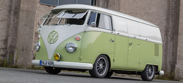 Open Air: Bildschöner 1966er VW T1 Bus aus dem Ruhrpott