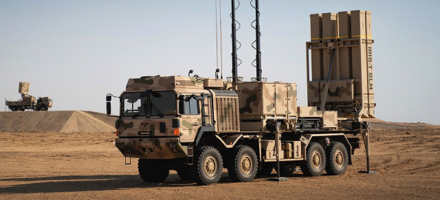 Stellenabbau in der deutschen Autoindustrie lässt Fachkräfte zu Rheinmetall & Co. wechseln: Vom Pkw zum Panzer: Automobil-Ingenieure wandern in die Rüstungsindustrie ab