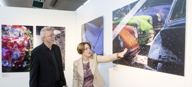 Neue Fotoausstellung im AutoMuseum Wolfsburg: Analoge Fotografie der Doppelbelichtung in digitalen Zeiten 