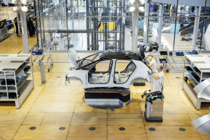 Gläserne Manufaktur Dresden: Volkswagen beendet Fahrzeugproduktion