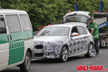 Polizei stoppt Entwicklung des neuen BMW 1er: Schönen guten Tag, allgemeine Fahrzeugkontrolle, Papiere und Zulassung bitte! 