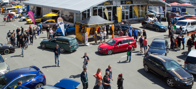 Geblitz-dingst: Opel-Treffen Oschersleben 2014: Über 62.000 Opel-Fans feiern in der Oschersleben Motorsport Arena: Opel leben - nicht nur umparken!