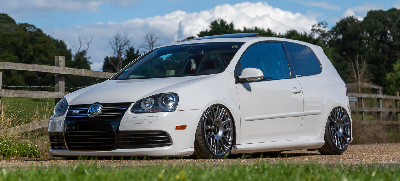 Airenwertes Tuning:: Texanischer VW Golf 5 R32 mit Rotiform und Airride -  Auto der Woche - VAU-MAX - Das kostenlose Performance-Magazin