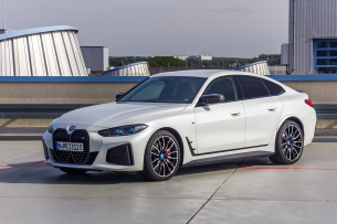 Die preiswerte M3-Alternative?: BMW i4 M50 im Video-Fahrbericht