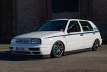 Mission „DeepAct“: 1997er VW Golf 3 dem Erdboden gleich gemacht