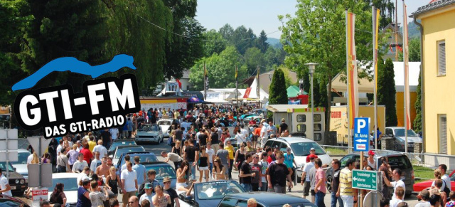 Das Richtige hören bei der Wörthersee-Tour: Ohren auf am Wörthersee 88,4 und 101,6 Mhz am Radio einstellen: Das Wörthersee-Radio: GTI FM ist wieder auf Sendung