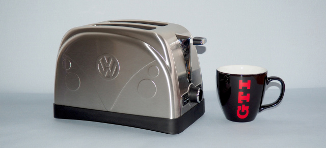 Türchen Nr. 23 | VAU-MAX Adventskalender 2018: Volkswagen Toaster im T1-Look und GTI-Kaffeetasse