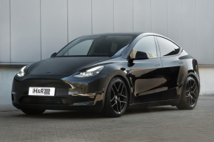 Eektro-Power neu definiert: Tesla Model Y mit H&R Gewindefedern (ab 2020 & Juniper-Modelle)